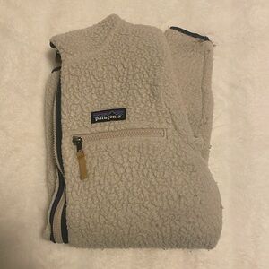 Patagonia Synchilla Full Zip Hoodie in Tan with Navy accents Size XS